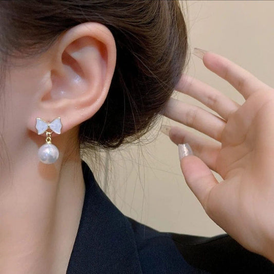 Cute Pearl Bow Earrings
