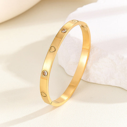 Stainless Steel Astonishing Gold Plated Love Anti-Tarnish Bracelet For Women