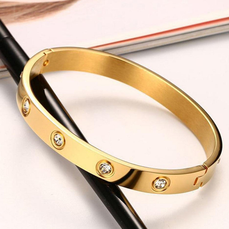Stainless Steel Contemporary Gold Plated Love Anti-Tarnish Bracelet For Women
