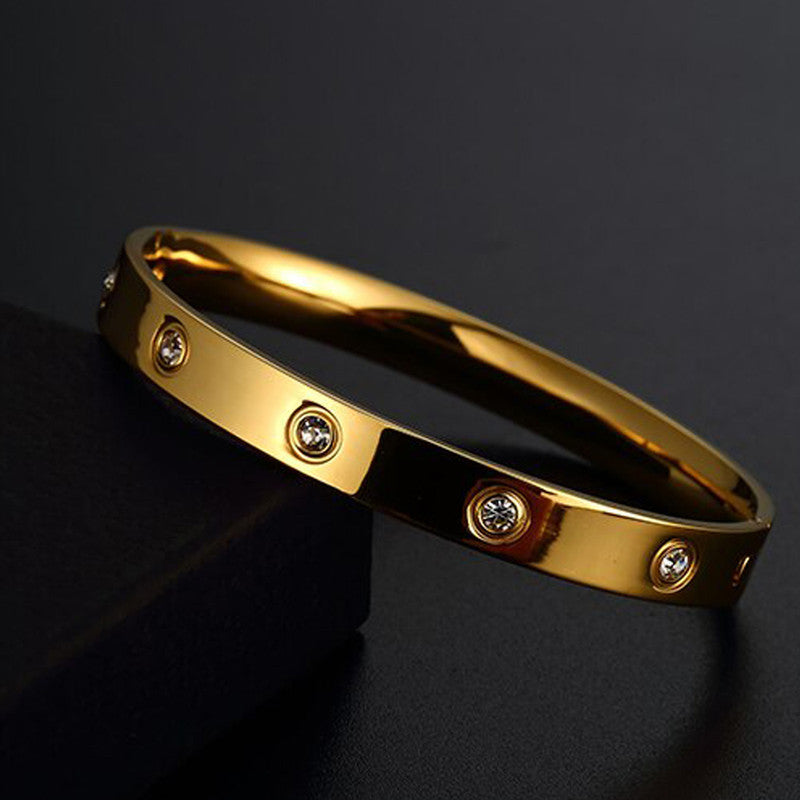 Stainless Steel Contemporary Gold Plated Love Anti-Tarnish Bracelet For Women