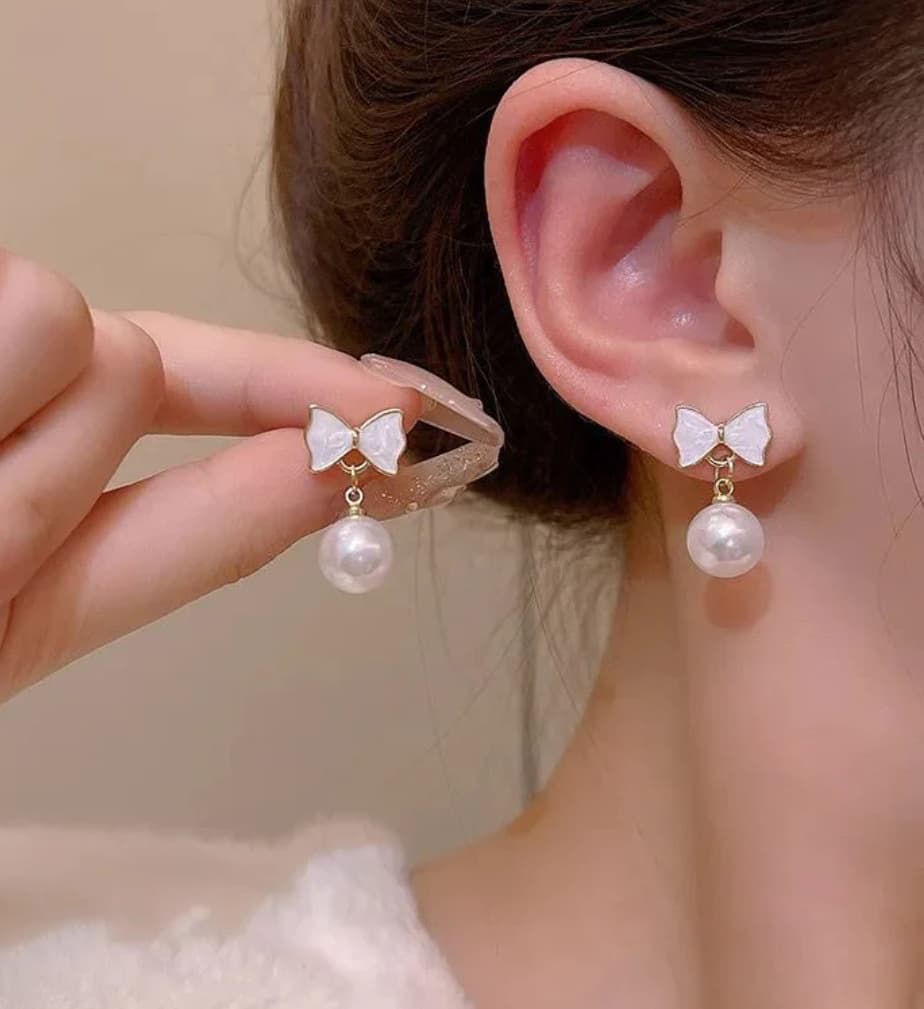 Cute Pearl Bow Earrings